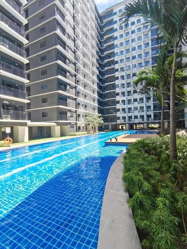 Mall of Asia Staycation shore 3 Hotel in Pasay