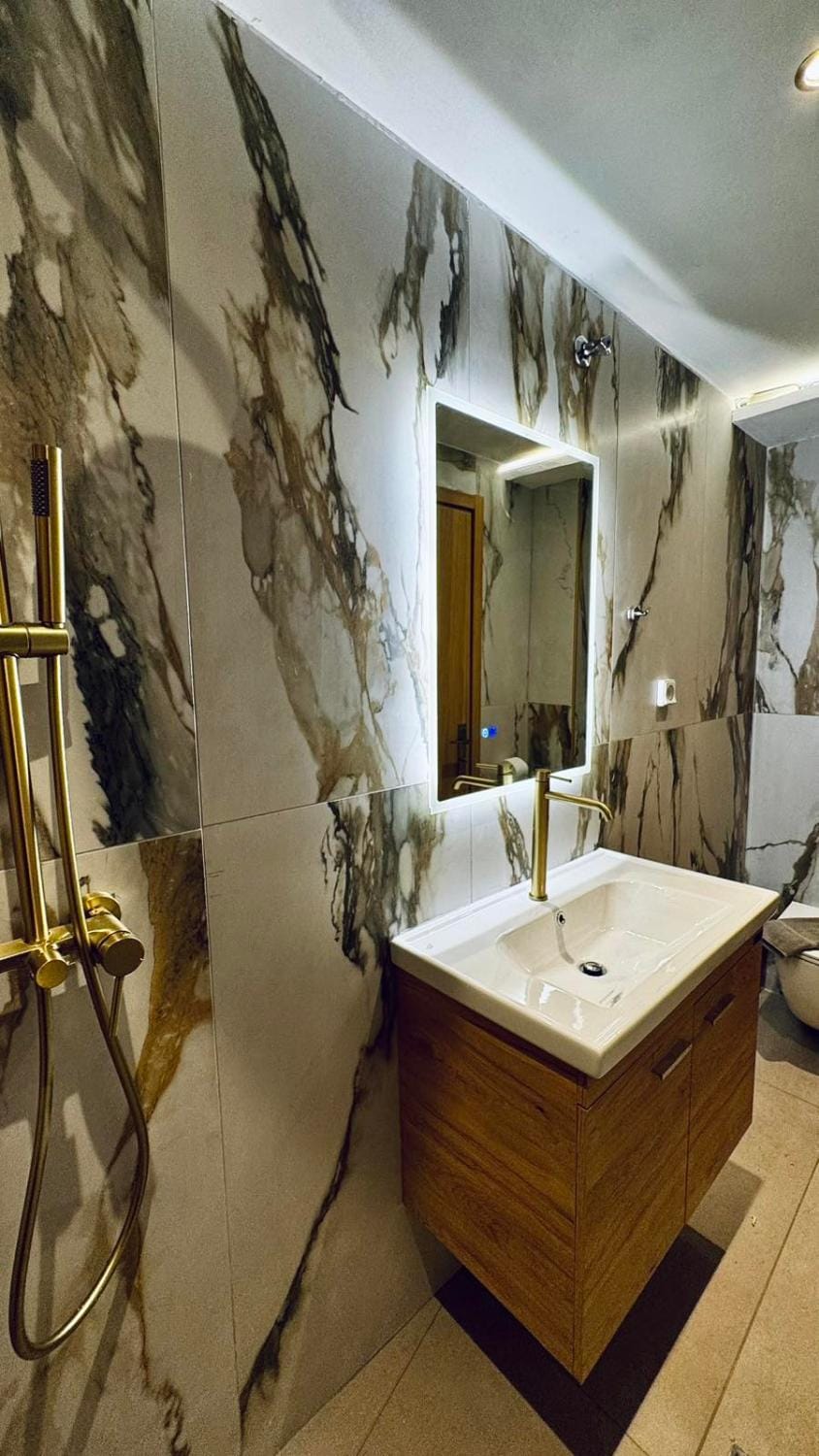 Kotronia Suites Bed and Breakfast in Skiathos