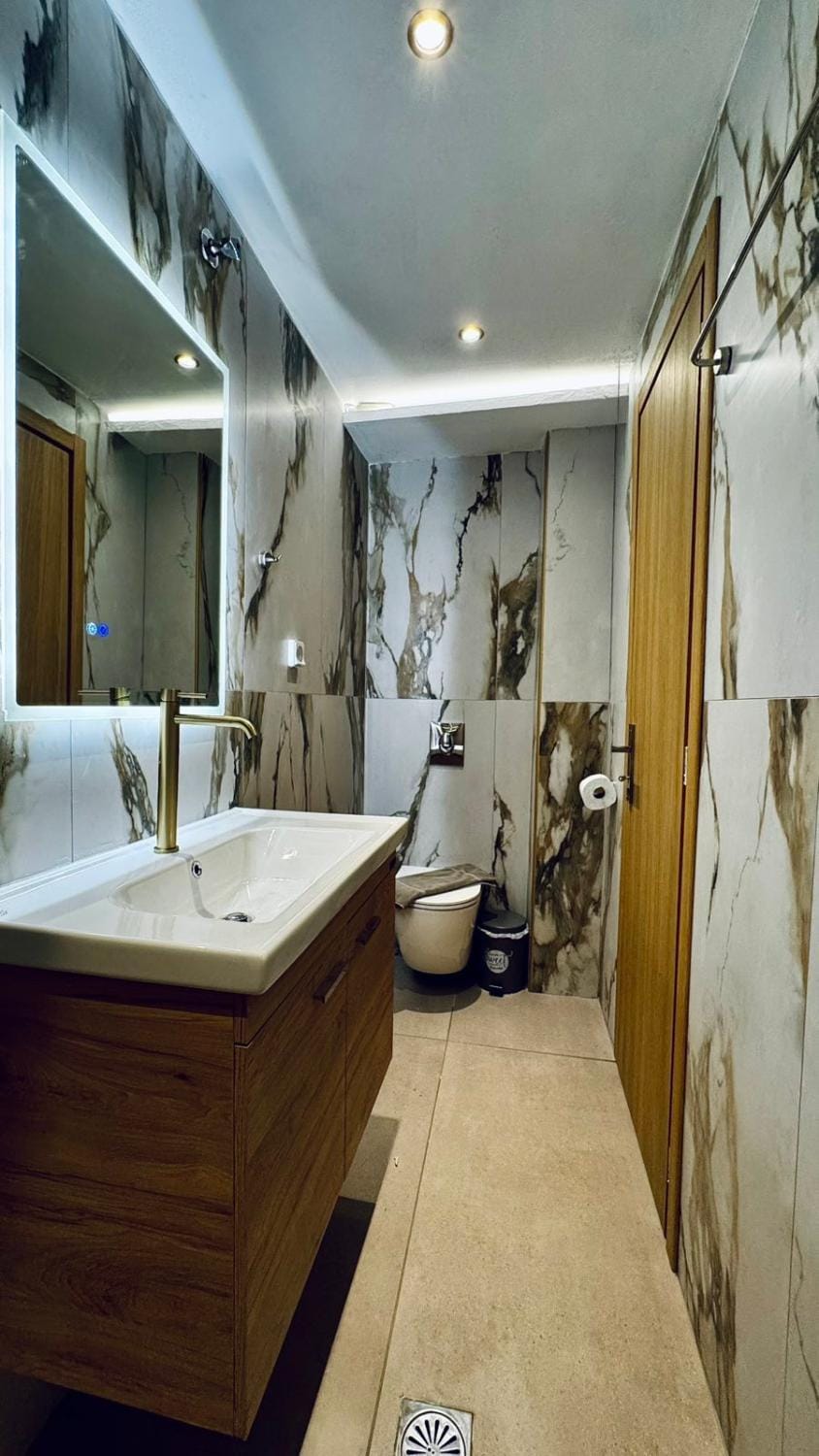 Kotronia Suites Bed and Breakfast in Skiathos