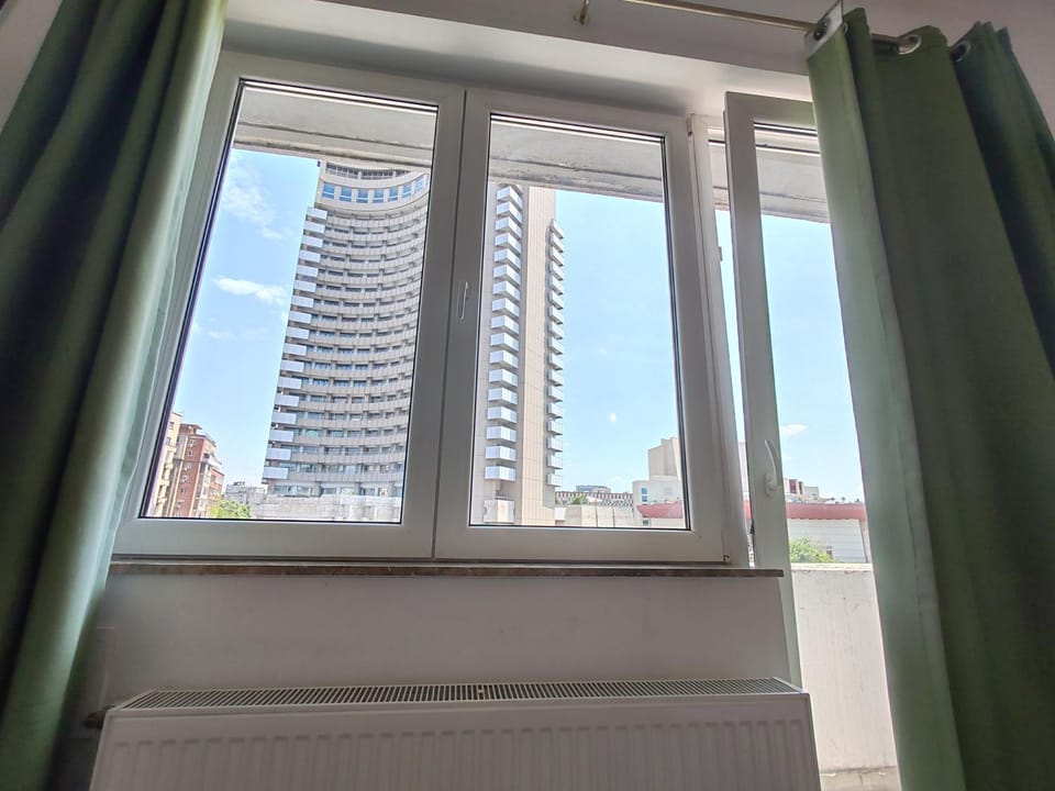 Central 1 Budget Accomodation Apartment hotel in Bucharest