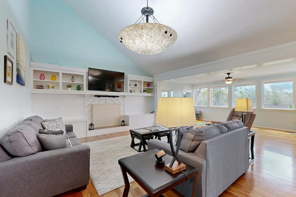 Serenity Point House in North Charleston