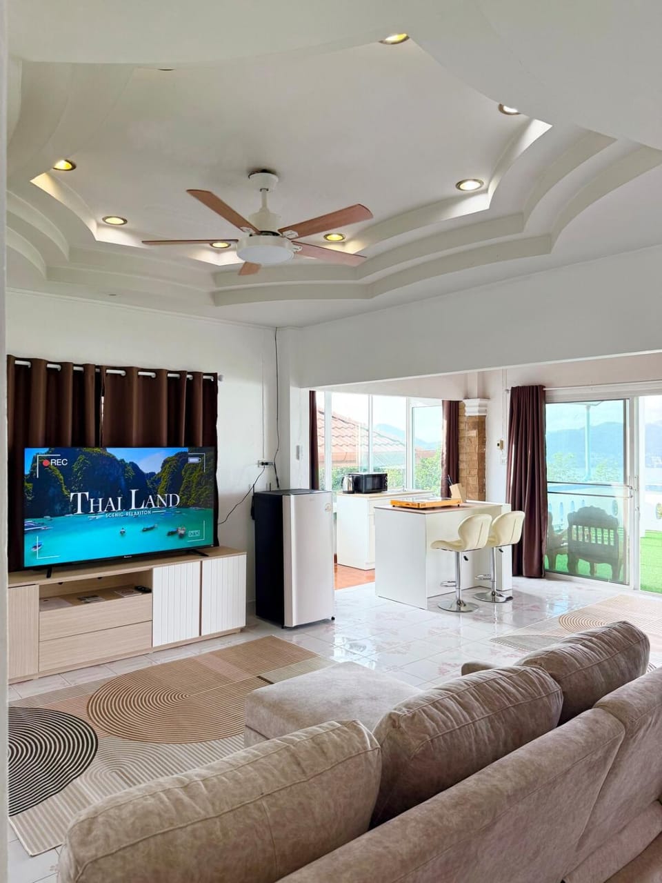 Villa Seaview Patong House in Patong