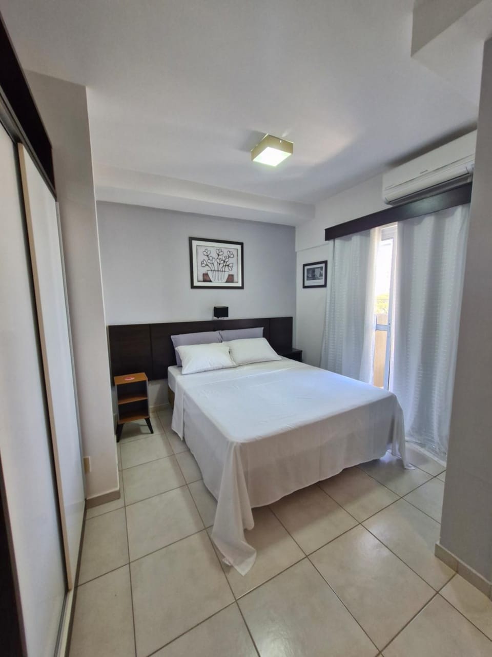 Quarto Double Apartment in Bauru