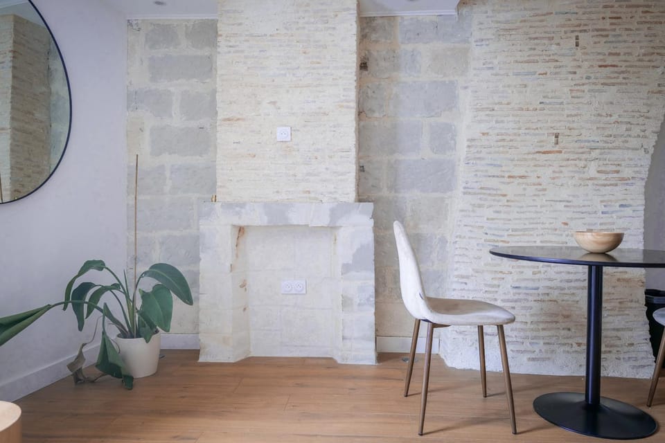 Très agréable studio - 2 personnes - cœur de ville Angers Apartment in Angers