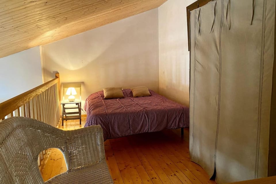 Small house in the heart of the village of St Martin de Ré House in Saint-Martin-de-Ré