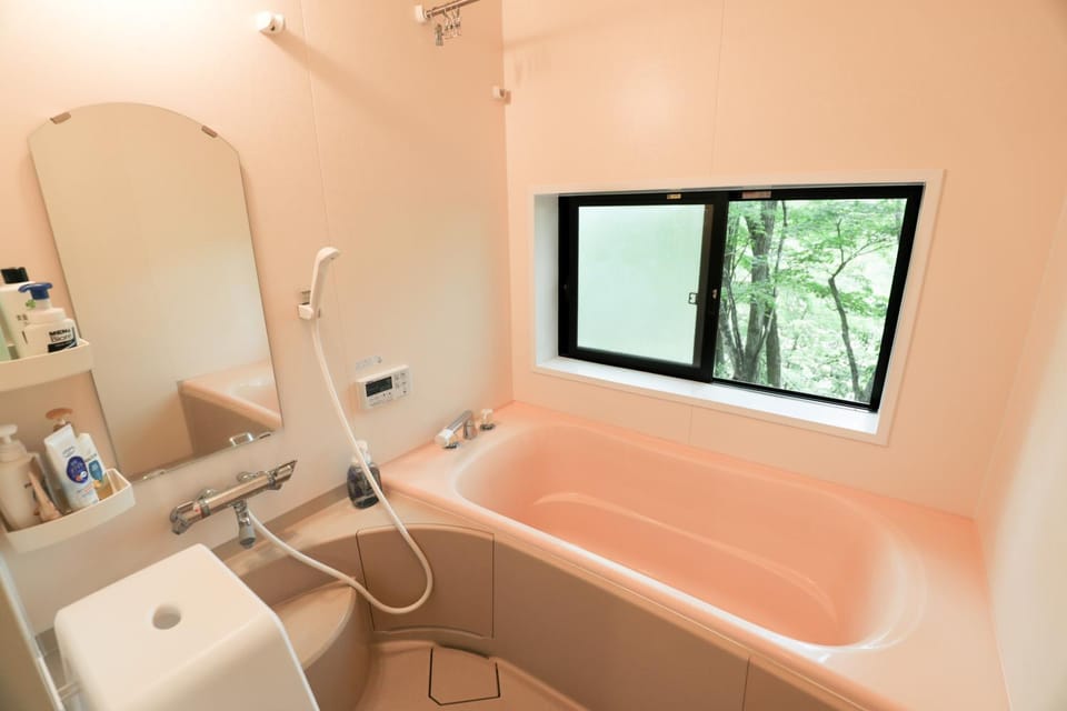 Hot Spring Bath, Hot Tub, Bathroom, Bath
