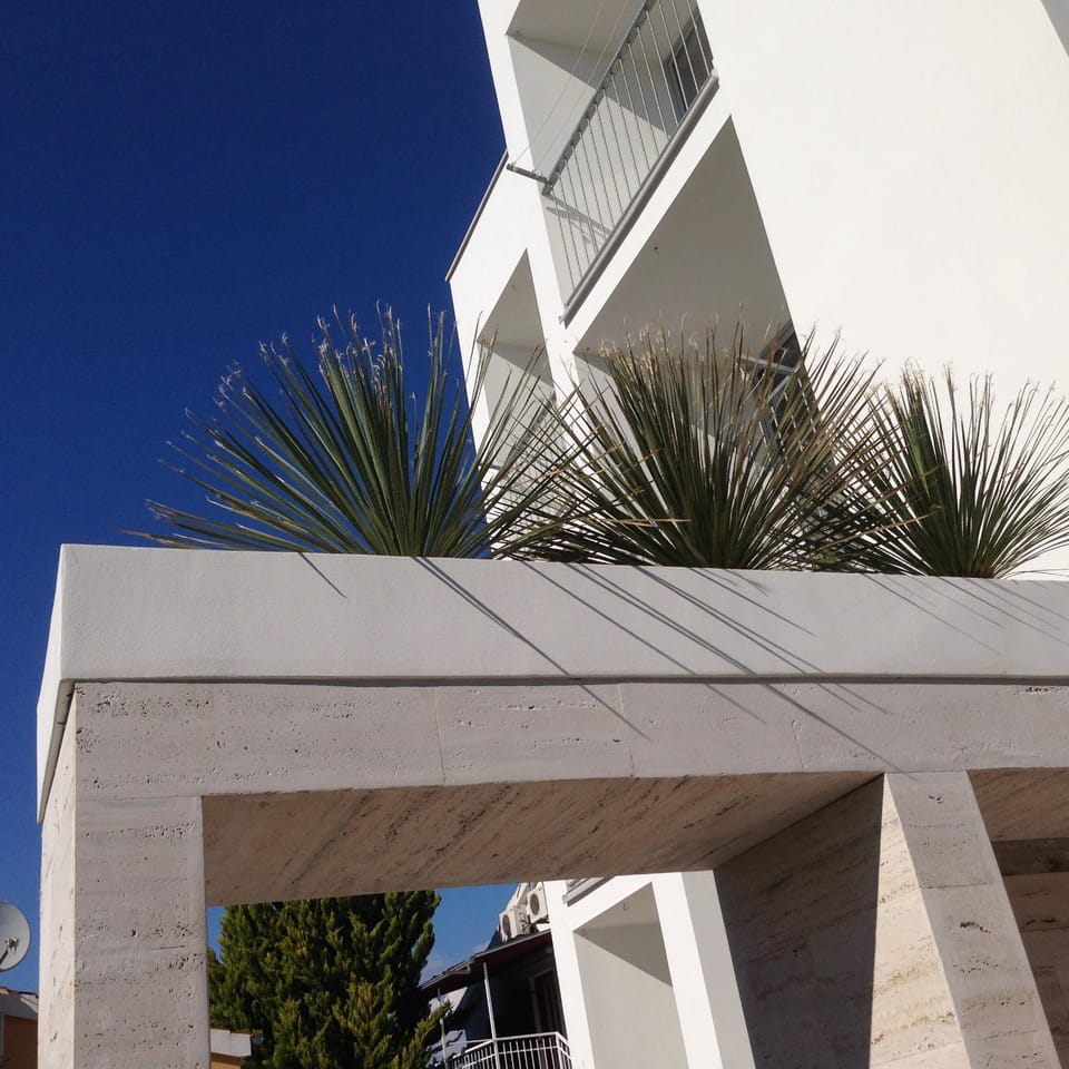 Property building, Day