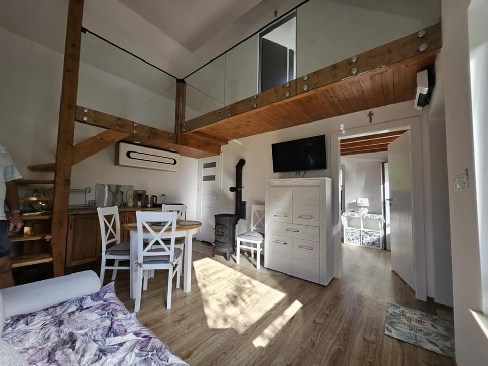 Domek nad Jeziorem House in Pomeranian Voivodeship