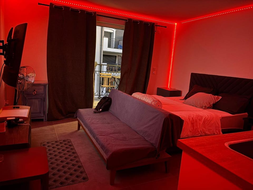 Studio 5 minutes RER A Apartment in Noisy-le-Grand