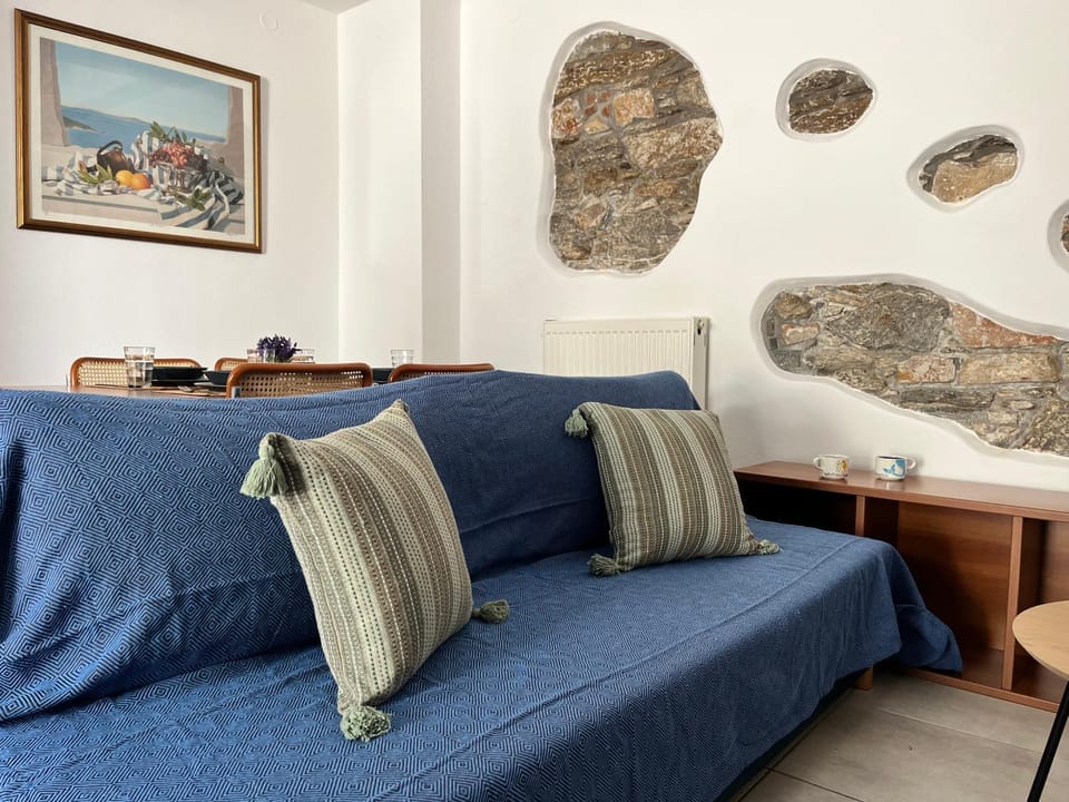 Annateli Suite Apartment in Decentralized Administration of the Aegean
