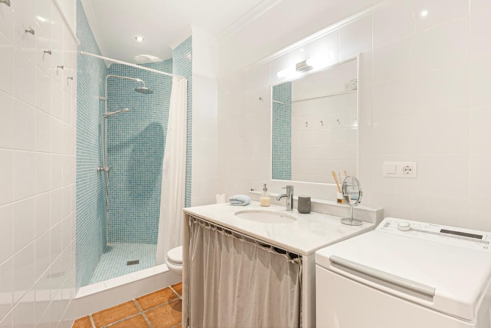 Bathroom, Living room