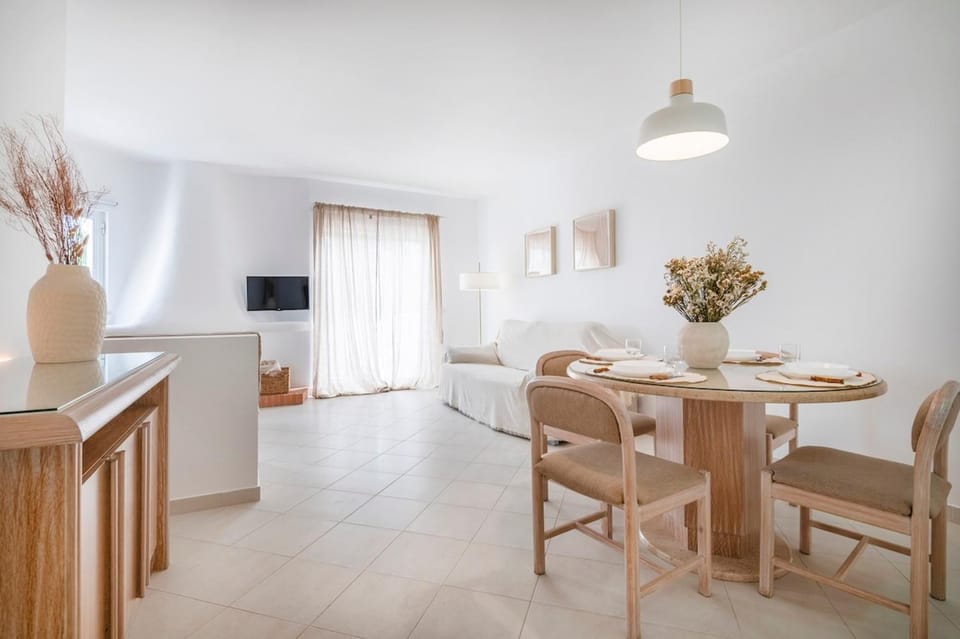 Clube Albufeira - 2BR Pool, Kids Club & Family Fun Apartment in Guia