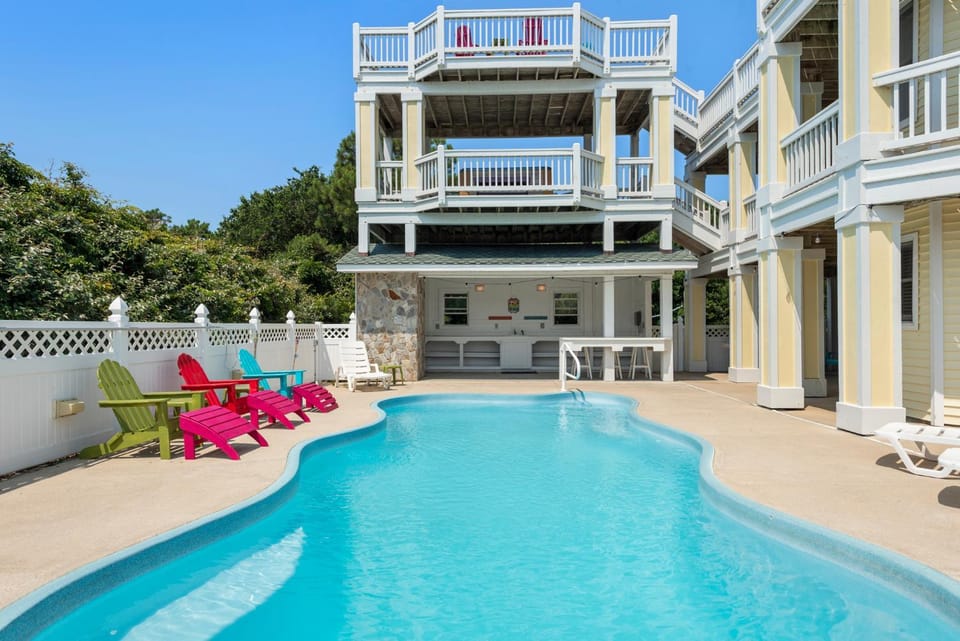 Tides That Bind House in Corolla