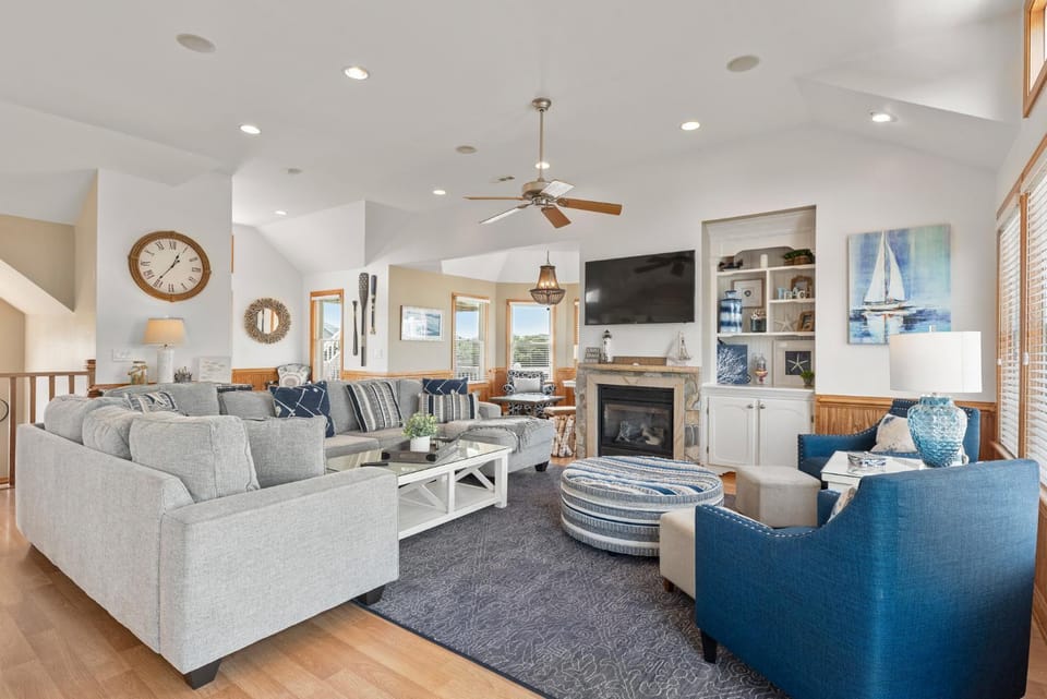 Tides That Bind House in Corolla