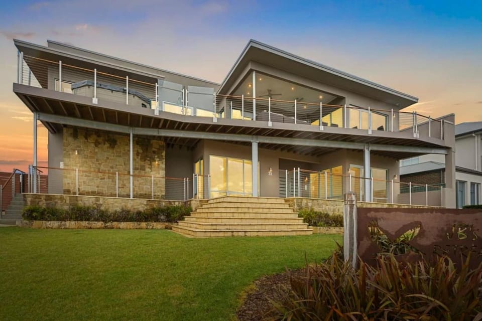 JBS Retreat - Whole House House in Murray Bridge