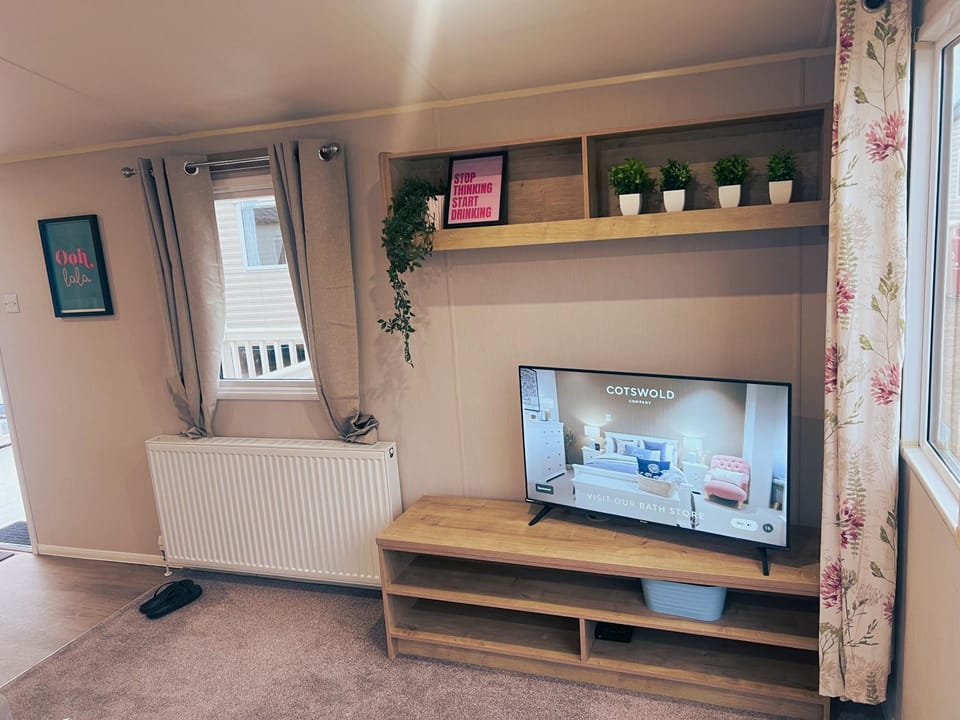 Sandy Nights Apartment in England