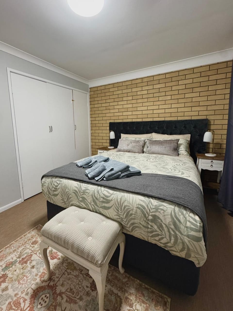 Bed, Photo of the whole room, Bedroom, towels, wardrobe