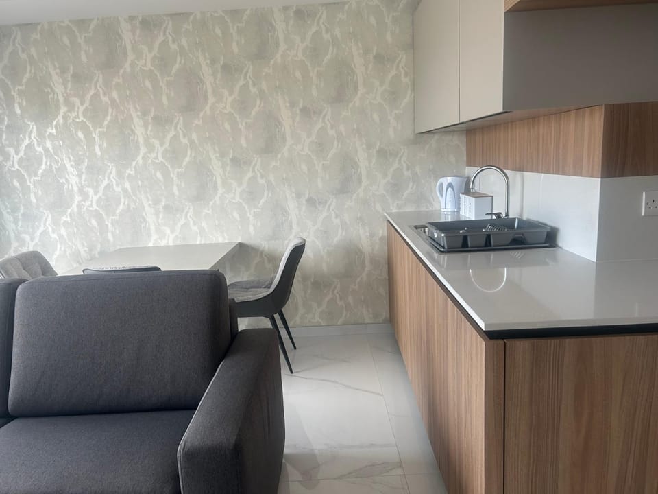 Living room, Dining area, kitchen