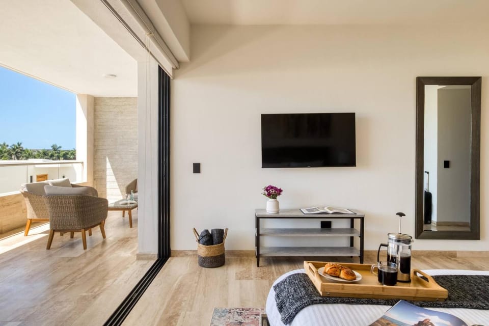 Living room, Decorative detail