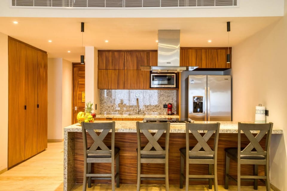 microwave, oven, kitchen