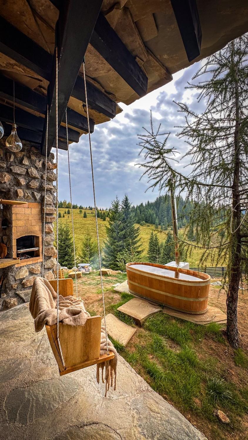 Cabana DenZ Chalet in Cluj County