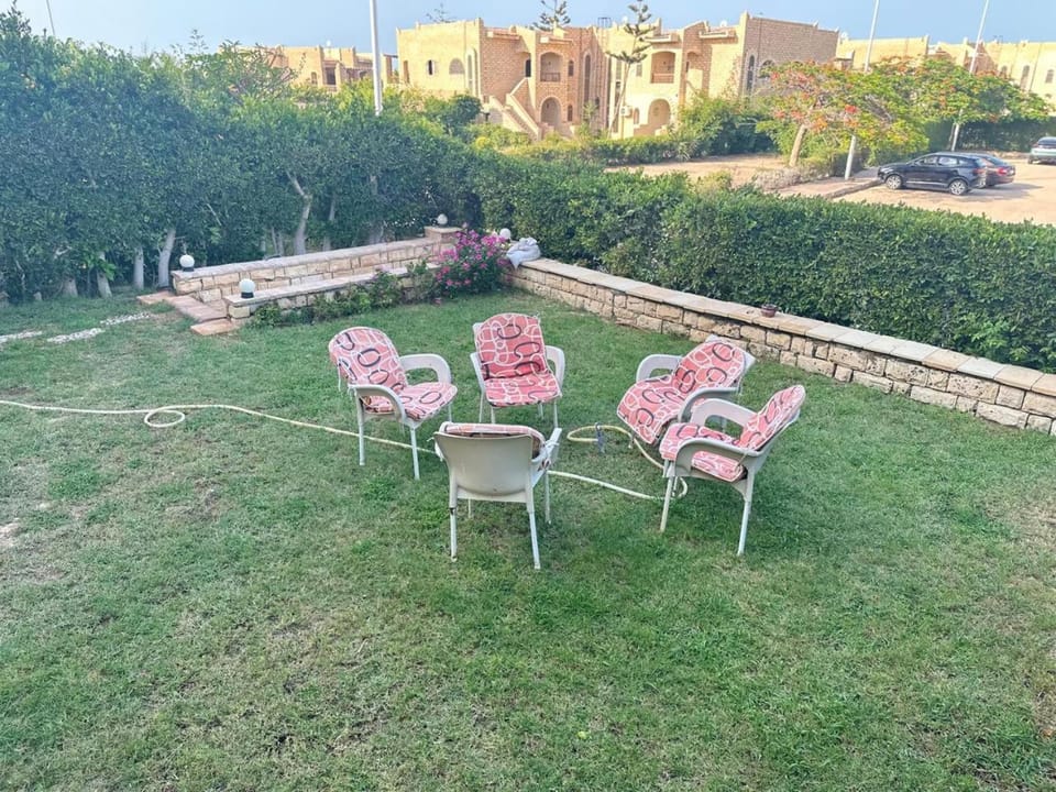 Garden, Garden view