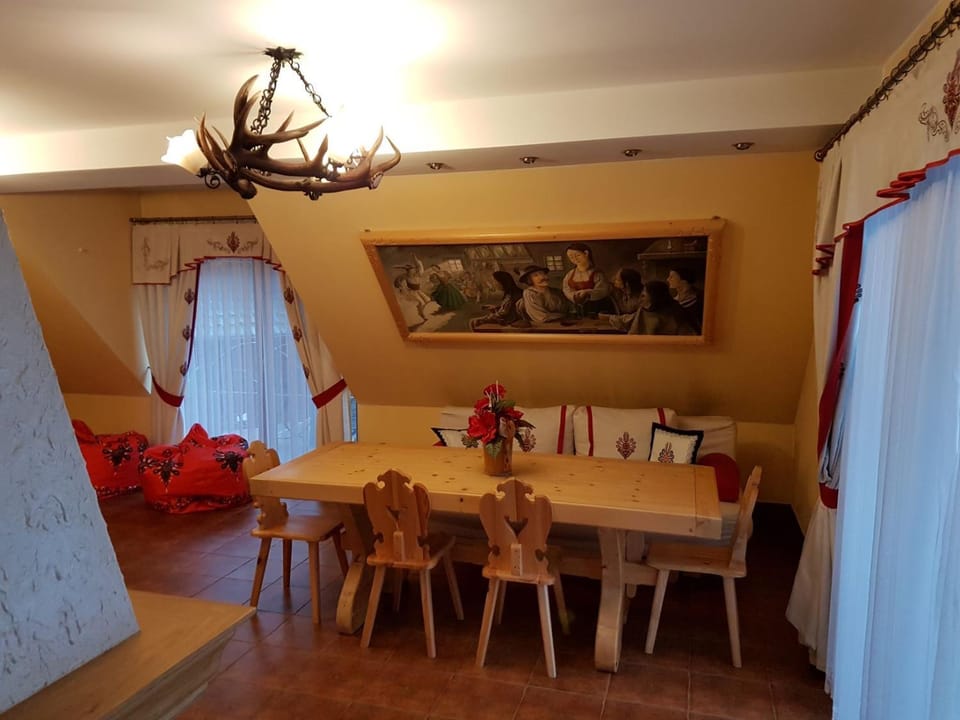 Apartament Baciarski 1 ogromny z tarasem i kominkiem Apartment in Lesser Poland Voivodeship