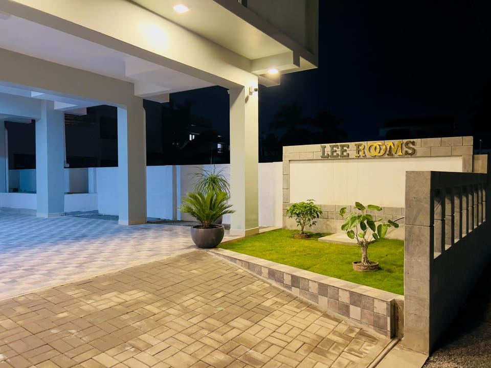 Property building, Garden