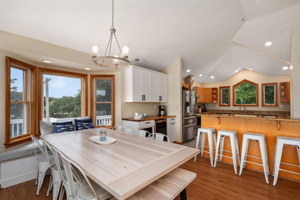 Zs By The Sea House in Port Trinitie