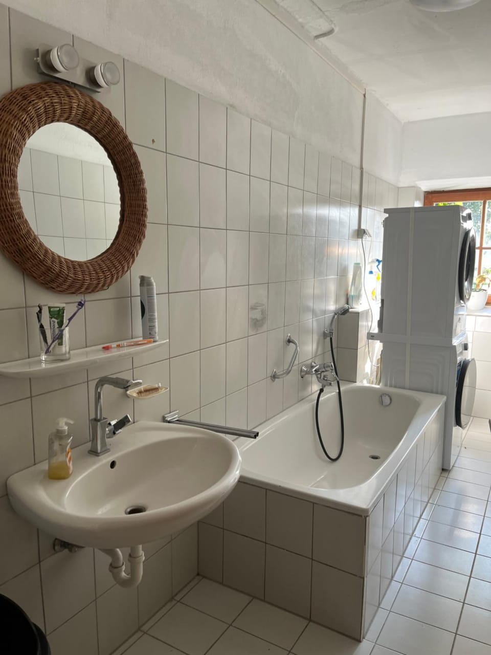 Toilet, Bathroom, washing machine