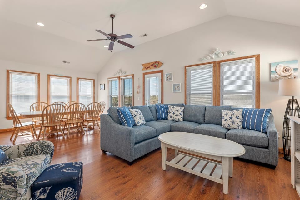 Flip Flop Inn by Village Realty House in Nags Head