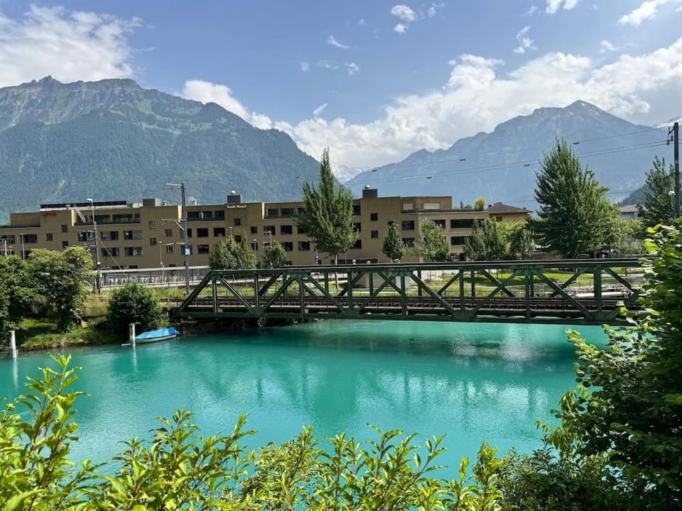 River 1 - Retreat with Iconic Jungfraujoch View Apartment in Interlaken