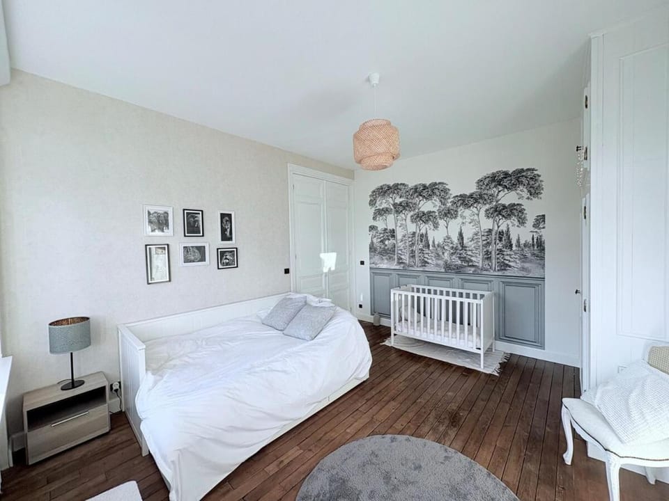 Magnificent Bourgeois Residence on Wooded Estate House in Wallonia, Belgium