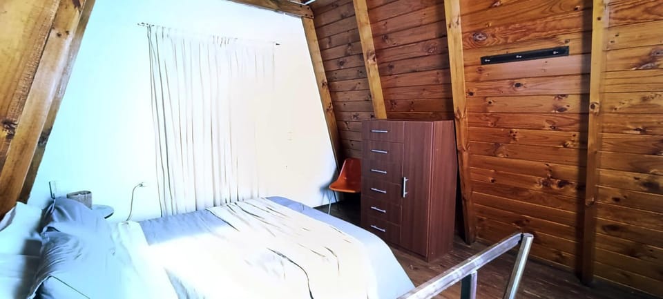 Cabaña Alpina en Villa Serrana La Gruta Chalet in Buenos Aires Province