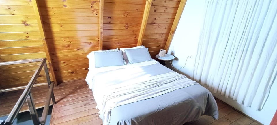 Cabaña Alpina en Villa Serrana La Gruta Chalet in Buenos Aires Province