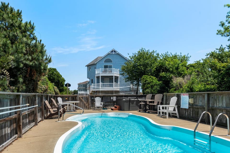 Landes Dream by Village Realty Vacation rental in Corolla