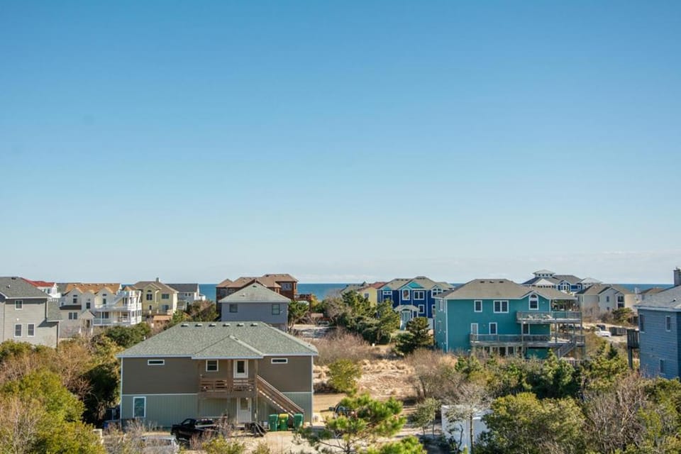 Sea Blue House in Corolla