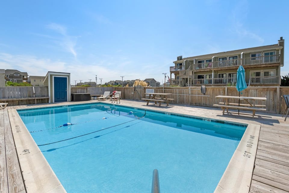 Sea-Eye-Eh? Apartment in Kill Devil Hills