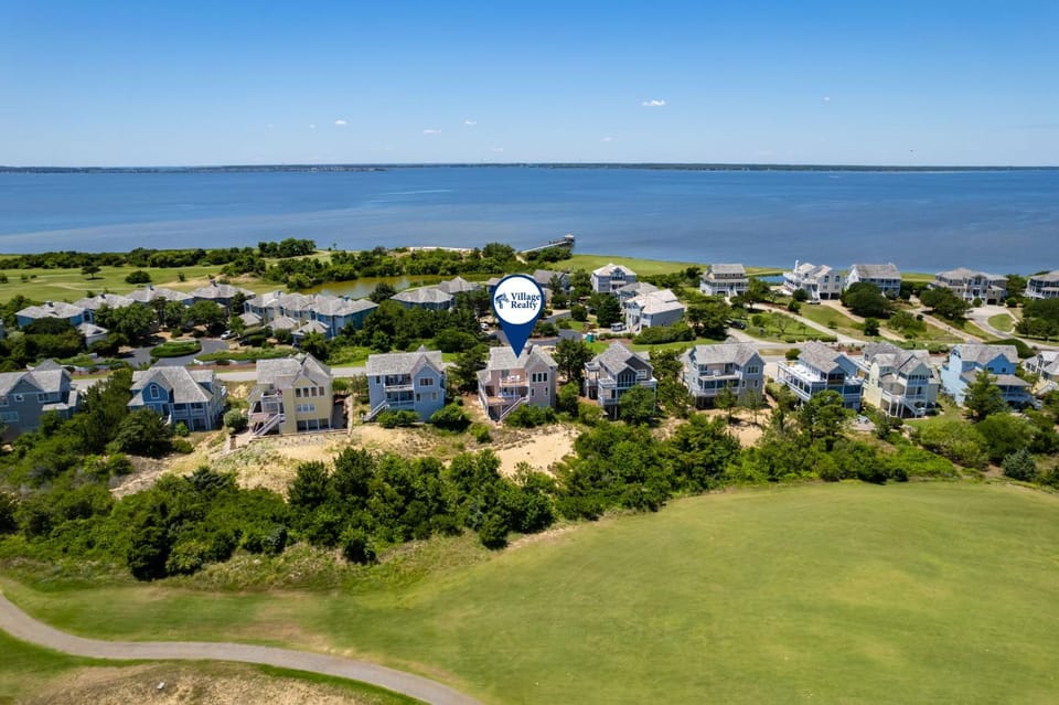 Tees & Tides House in Roanoke Island