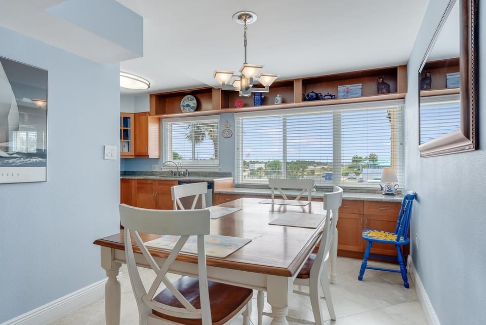 Seaspray Condos 102D House in Okaloosa Island