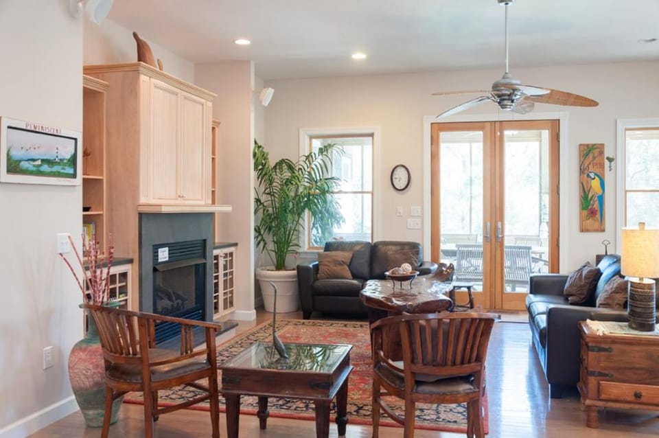 Reminiscent House in Nags Head
