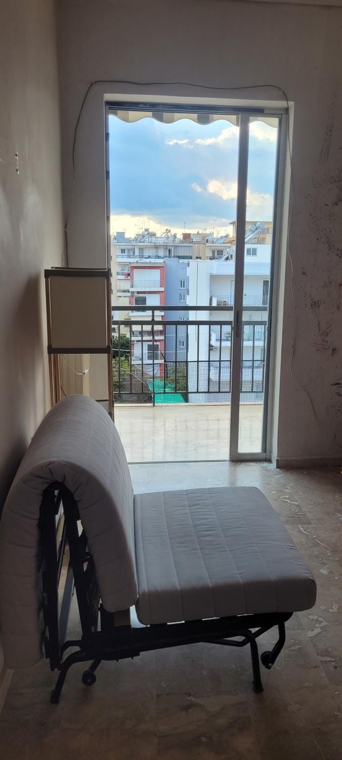 The Life Gallery Apartment in Messenia