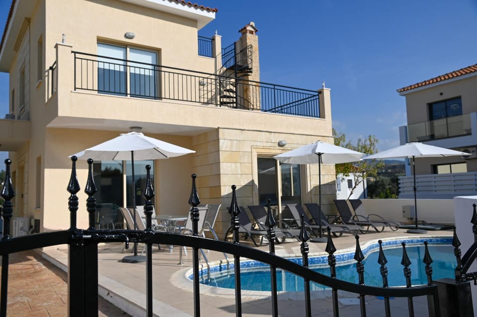 Villa Merope Irena 2 Villa in Poli Crysochous