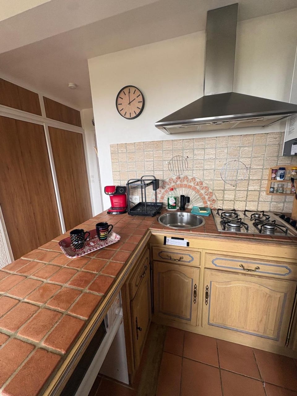 Kitchen or kitchenette, stove