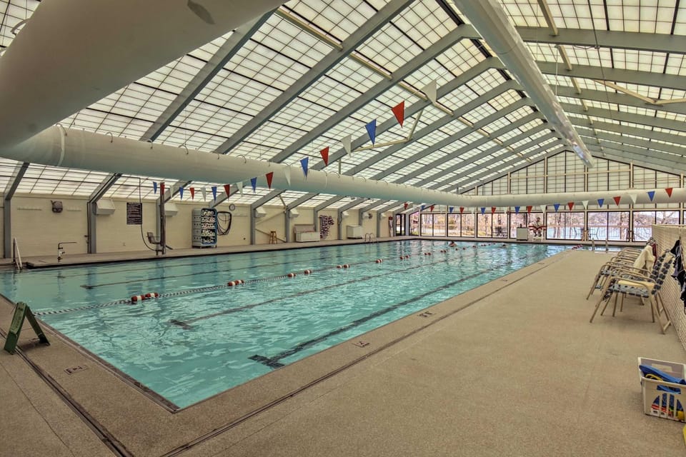 Pool, Hot Tub & Fitness Center! Gem By Lake DeSoto House in Garland County