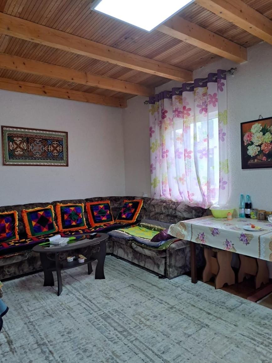 Ысык-Кол Чок-Тал Bed and Breakfast in Almaty Region, Kazakhstan