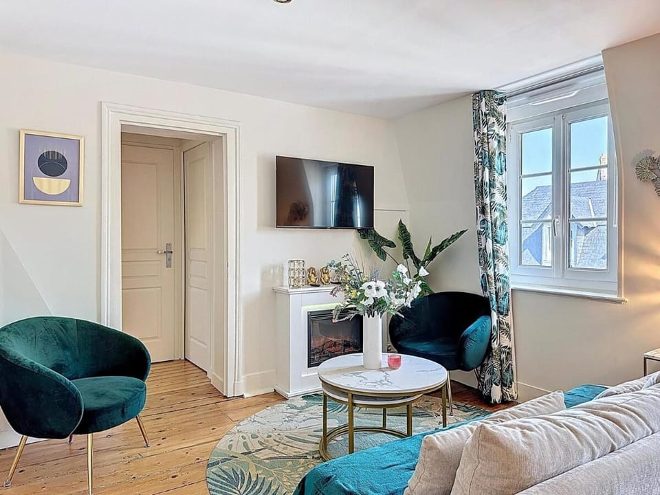 L'appart Y YourHostHelper Apartment in Deauville