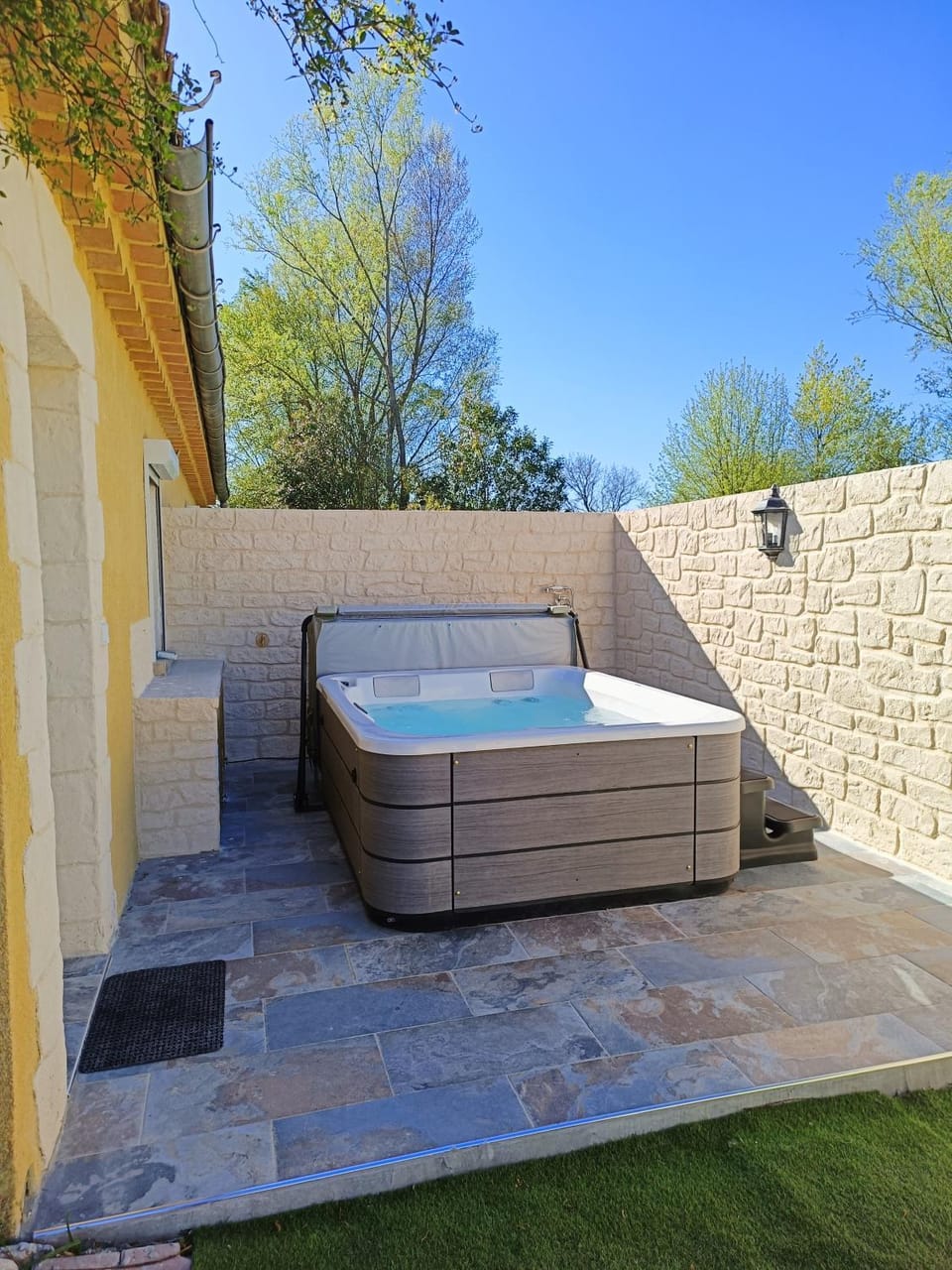 Au cœur du pays des sorgues Apartment in L'Isle-sur-la-Sorgue