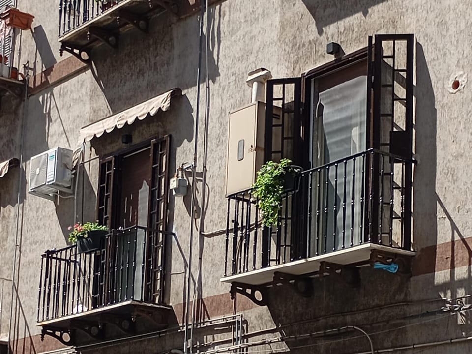 Property building, Balcony/Terrace
