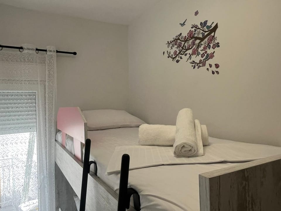 Delou-M 27 01 Deluxe Apartments Apartment in Thessaloniki